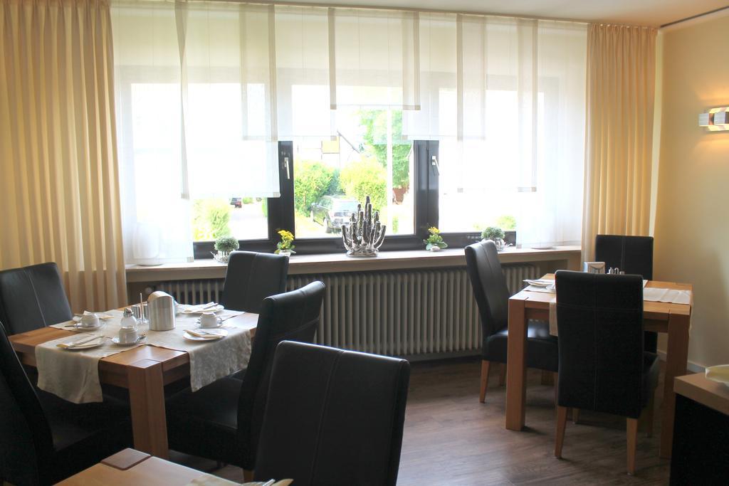 Hotel Haus Kastanienhof à Mülheim an der Ruhr Extérieur photo